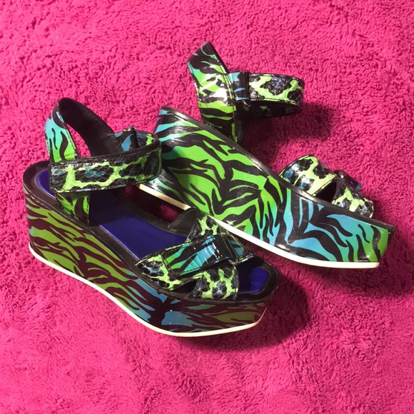 Green Kenzo stripped platform sandals - Picture 1 of 2